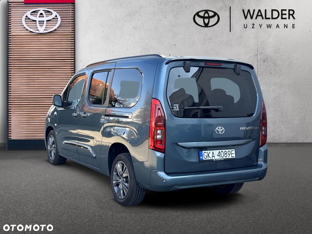 Toyota Proace City Verso Long 1.5 D-4D Family - 3