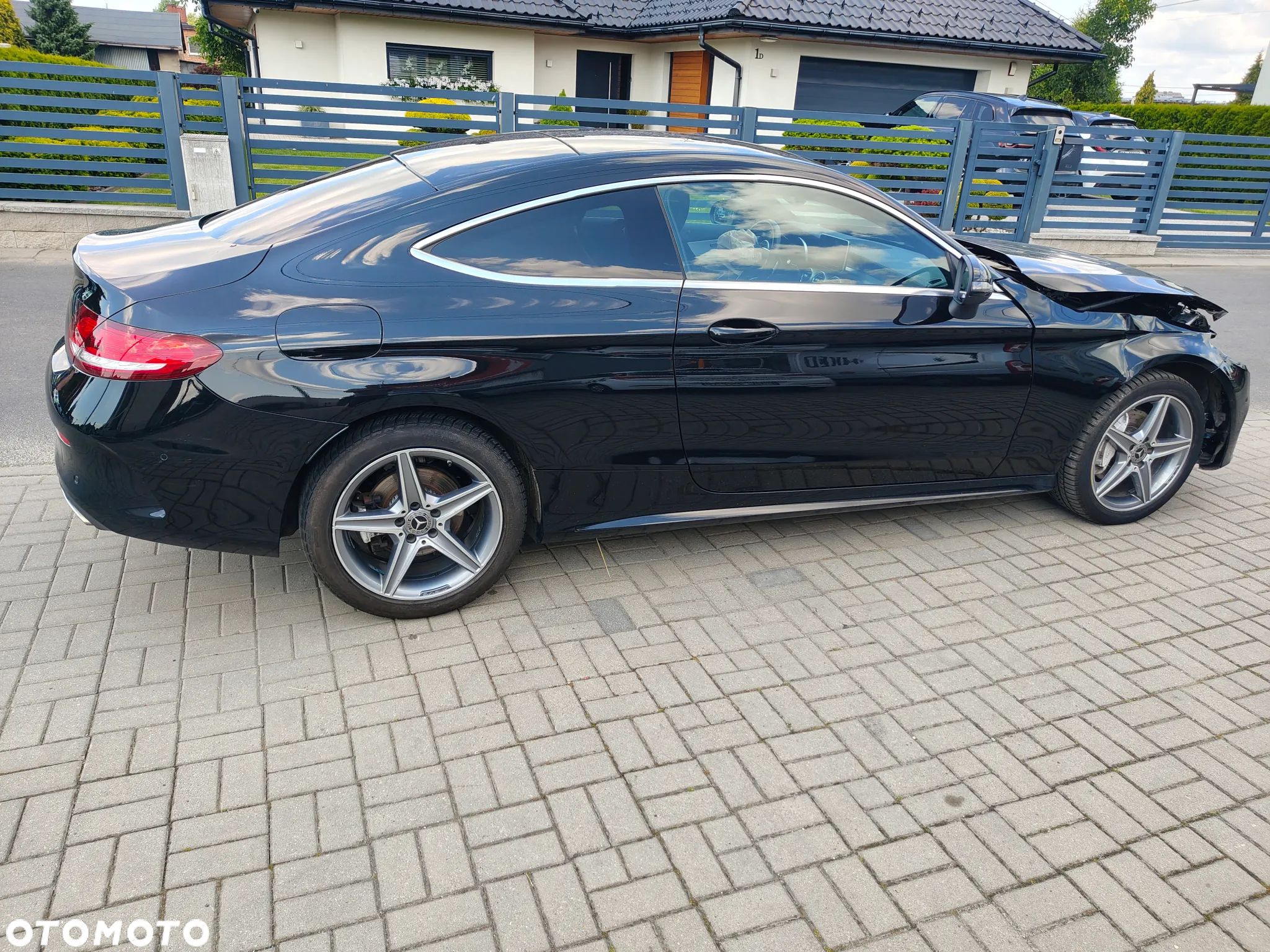 Mercedes-Benz Klasa C 200 4-Matic 9G-TRONIC - 1