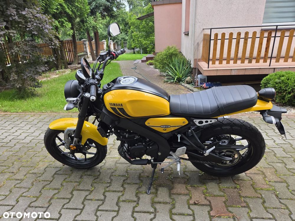 Yamaha XSR - 6