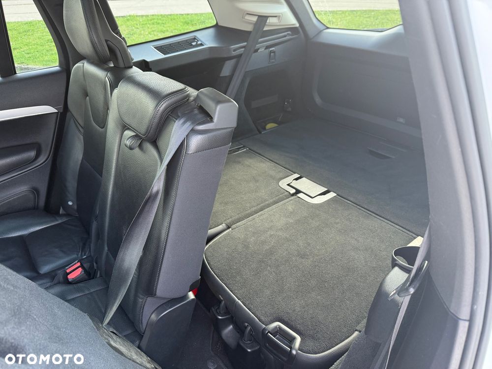 Volvo XC 90 T6 AWD Geartronic Momentum Pro - 15