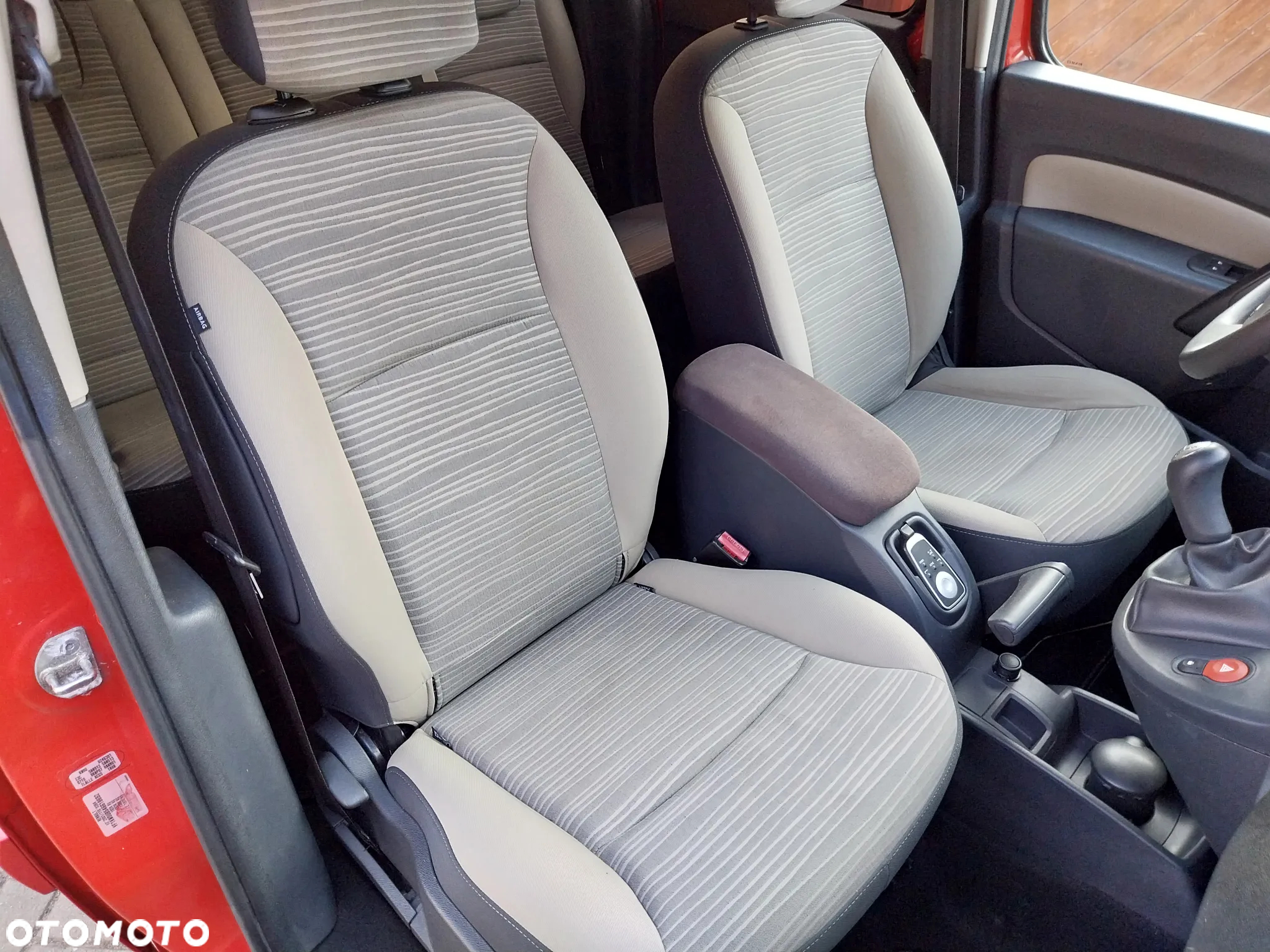 Renault Kangoo 1.6 16V 105 TomTom Edition - 22
