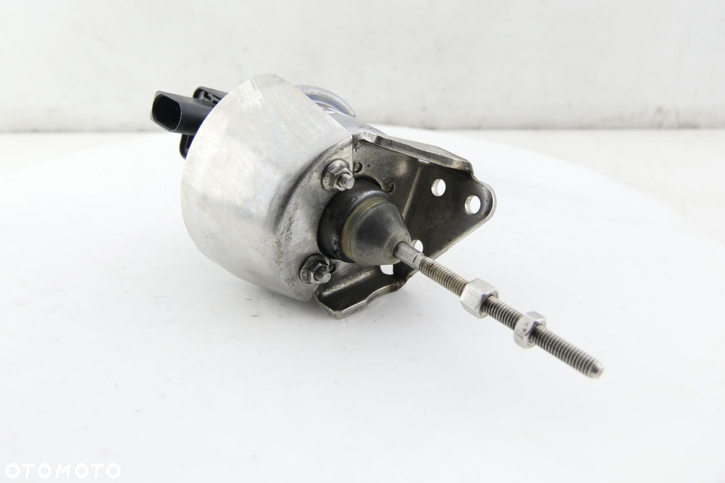 Nastawnik Turbiny AUDI A6 C6 A4 B8 2.0 TDI CBA - 4