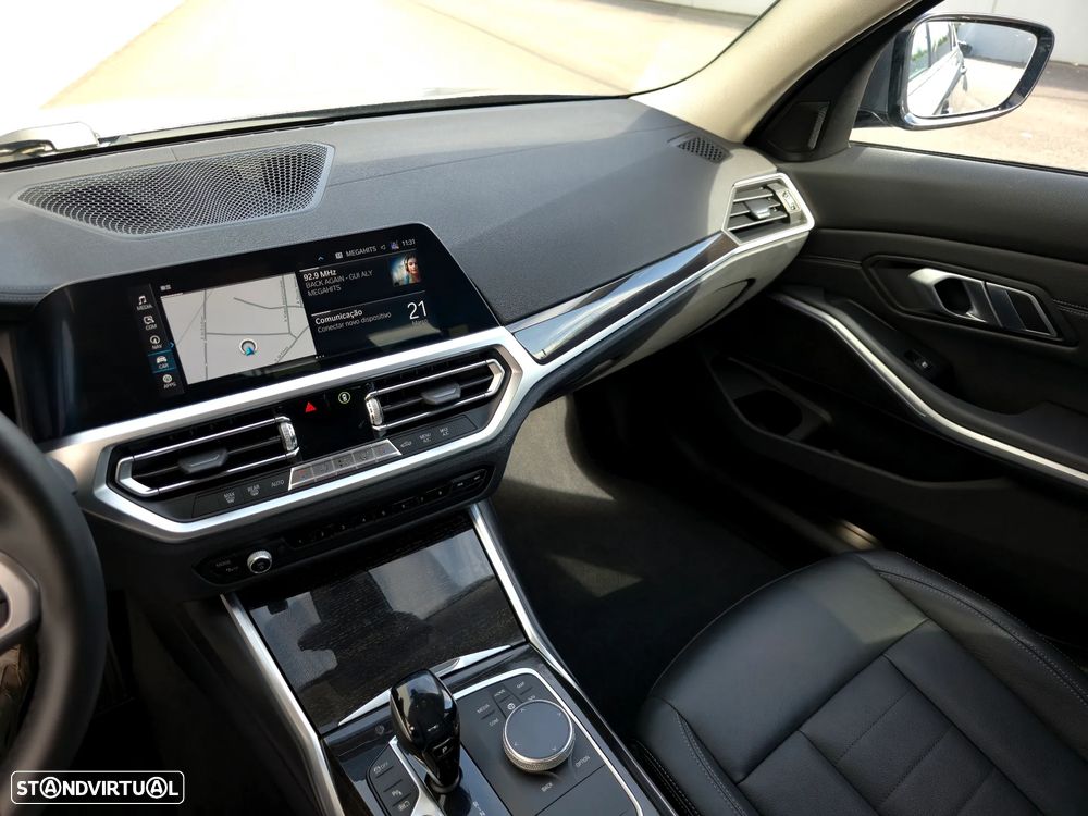 BMW 330 e Pack M Auto - 22