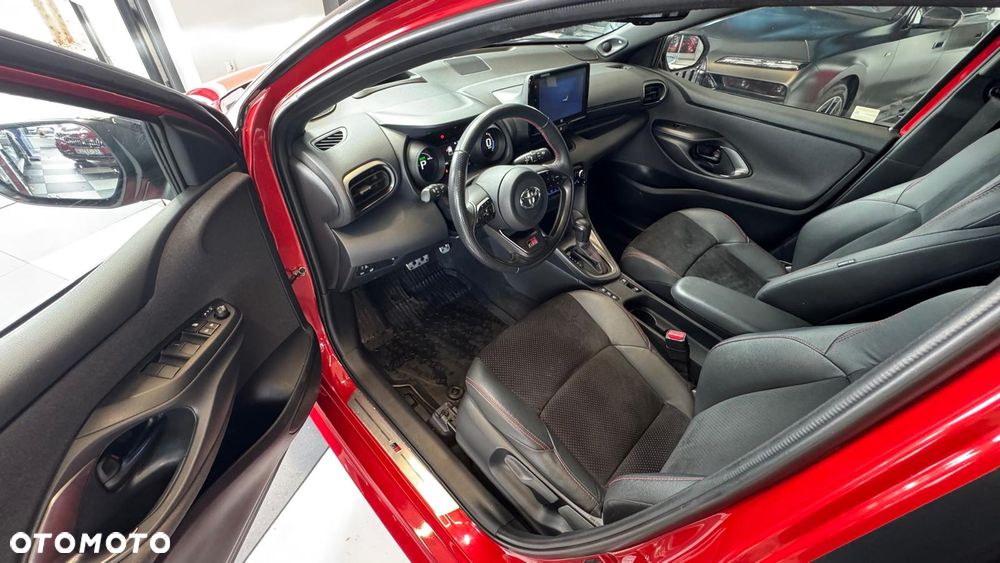 Toyota Yaris Hybrid 1.5 GR Sport - 20