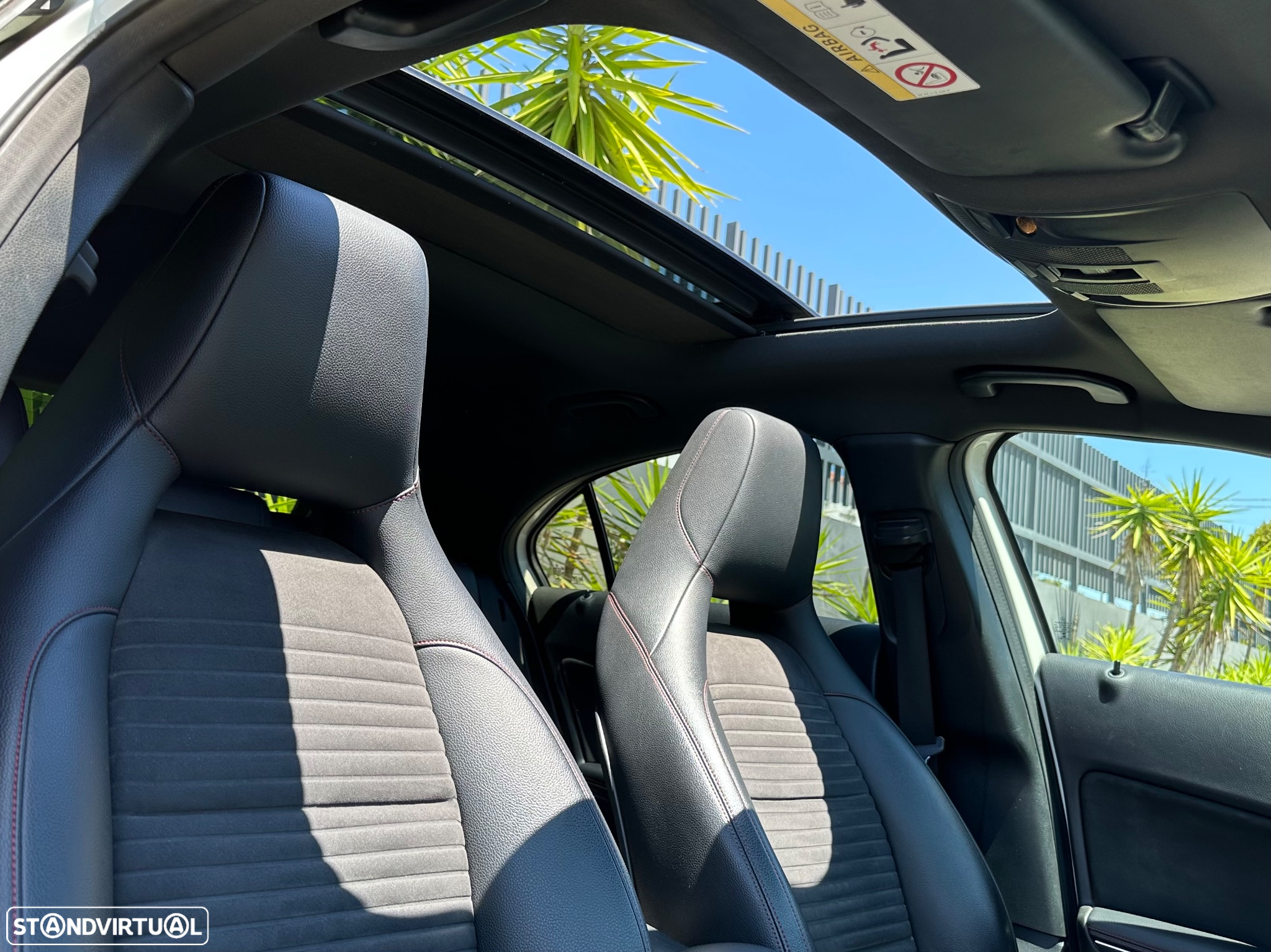 Mercedes-Benz A 180 CDI 7G-DCT AMG Line - 27