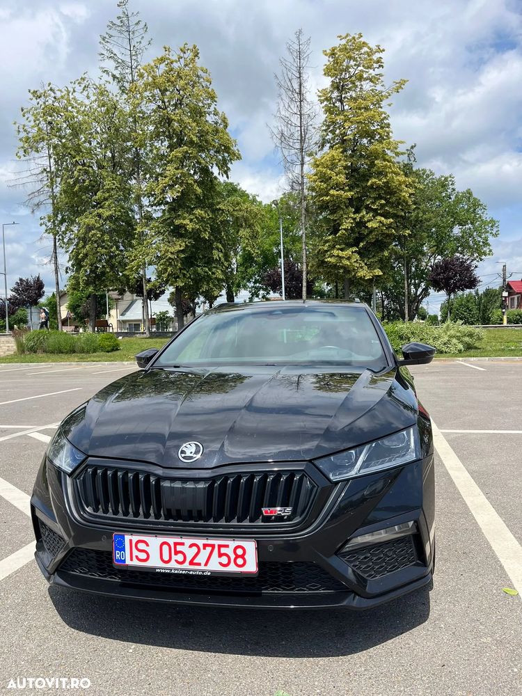 Skoda Octavia 2.0 TDI DSG RS Plus - 2