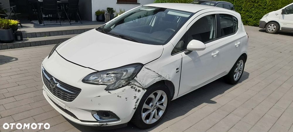 Opel Corsa 1.4 16V Cosmo - 2
