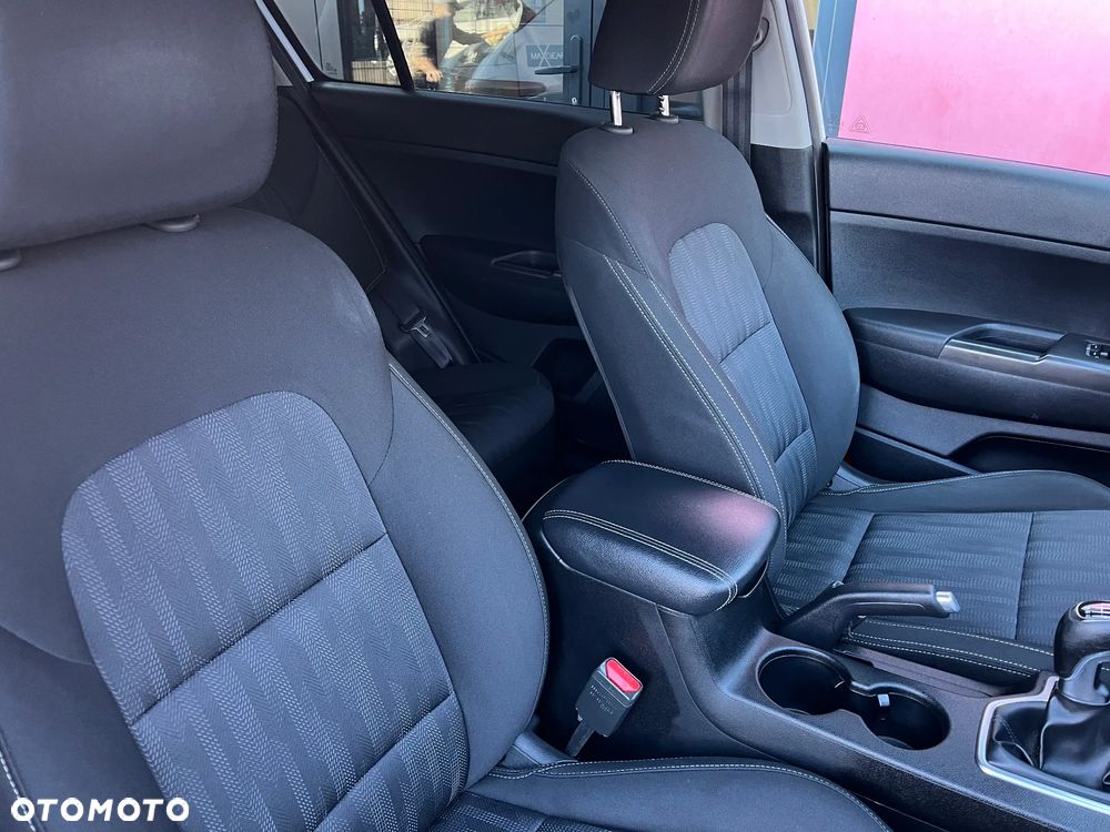 Kia Sportage 1.6 GDI 2WD Black Edition - 17