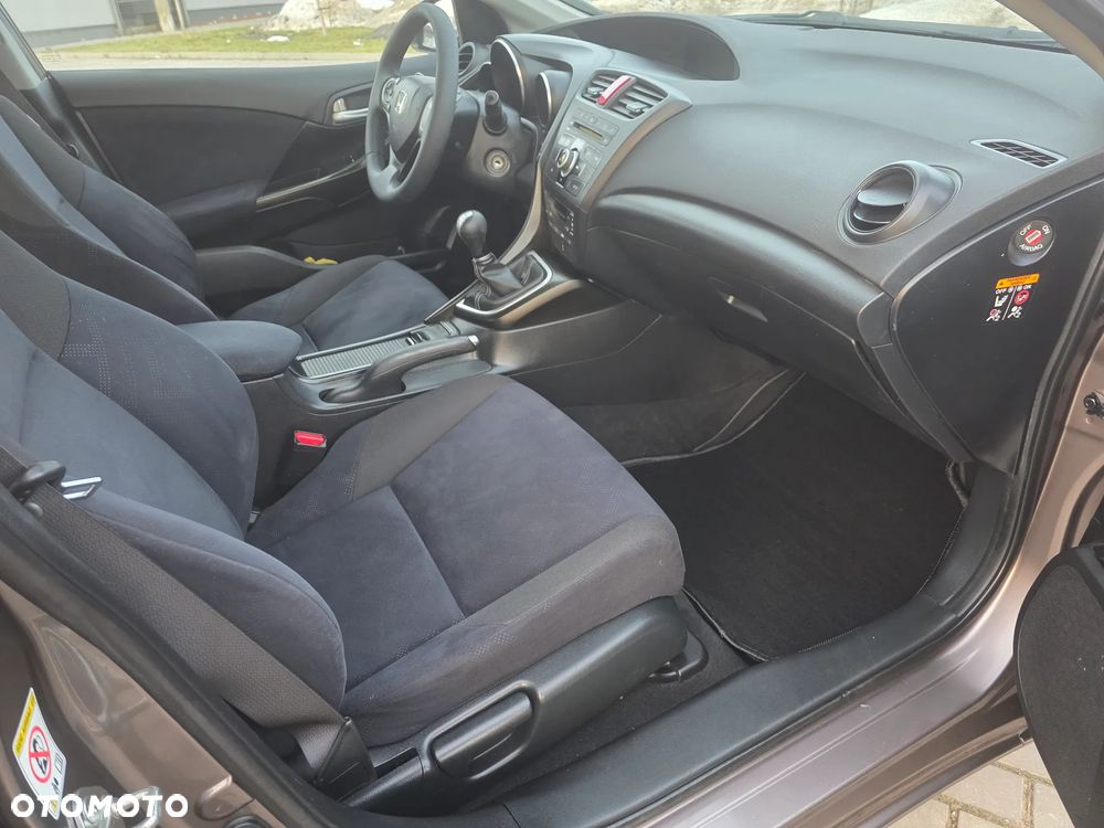 Honda Civic 1.4 Comfort - 22