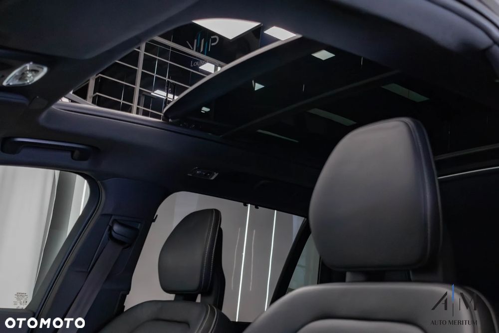 Volvo XC 90 B5 D AWD Ultimate Dark - 17