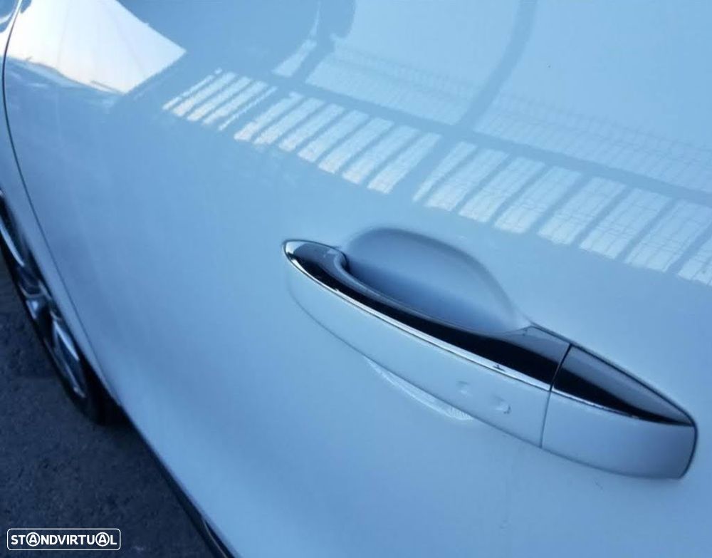 Renault Scénic 1.5 dCi Bose Edition SS - 9