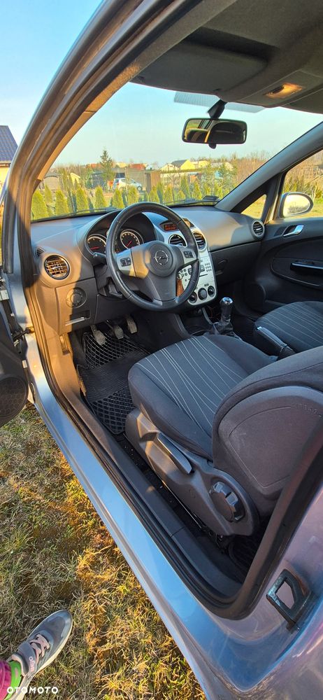 Opel Corsa - 5