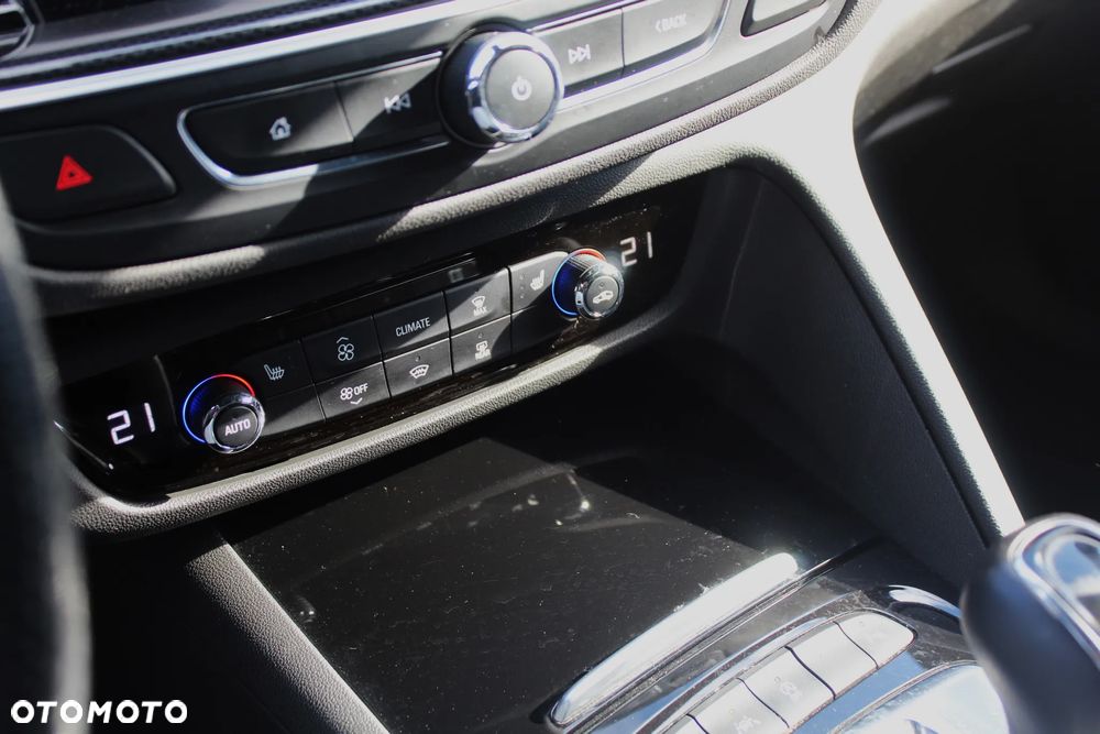 Opel Insignia 2.0 CDTI Business Elegance S&S - 27