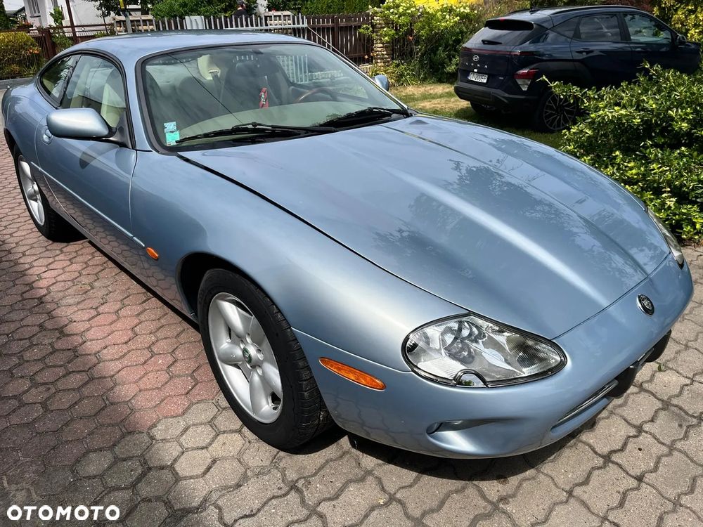 Jaguar XK8 - 2