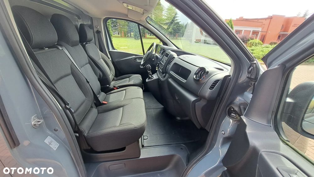 Renault Trafic - 17