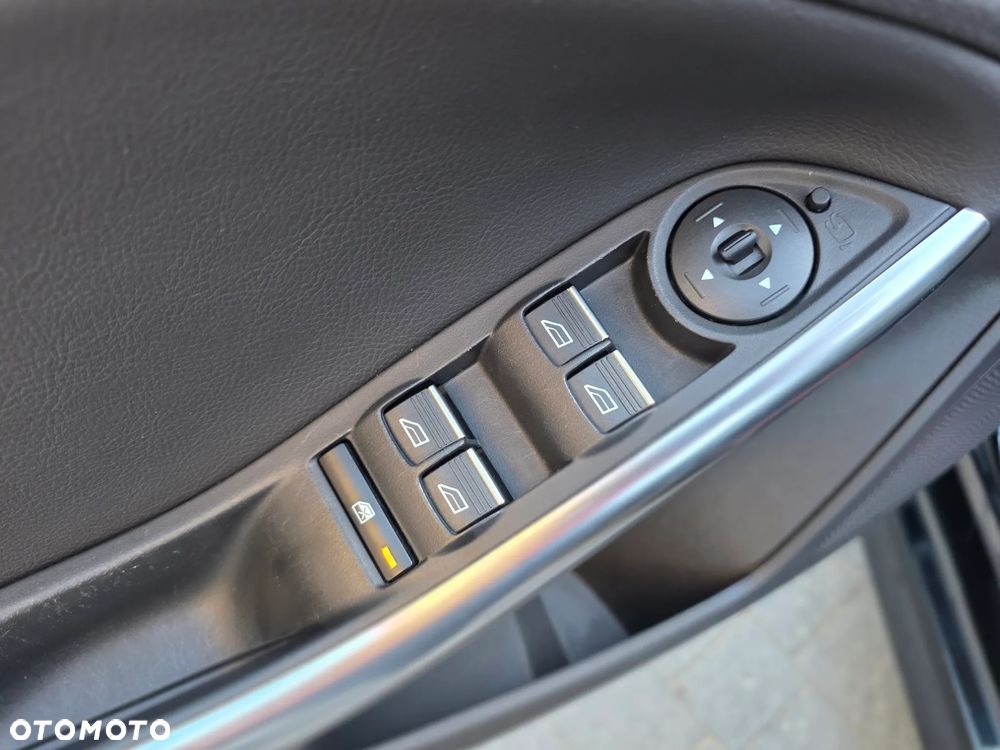 Ford Focus 2.0 EcoBoost ST-2 - 31