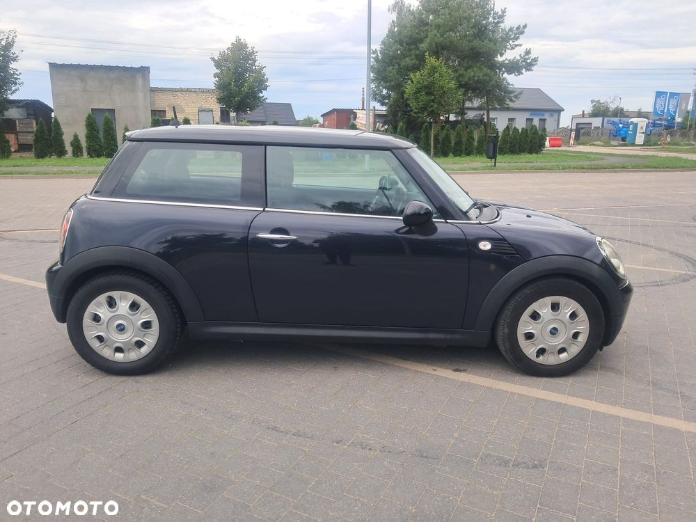 MINI ONE - 7