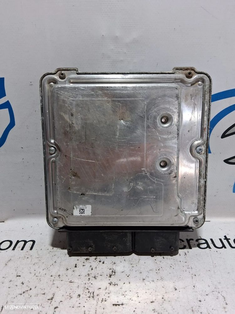 .Centralina Motor Bosch VAG VW Volkswagen Scirocco 2.0 TDi CBB 03L 906 022 LC / 0 281 015 988 / EDC17CP14 - 8