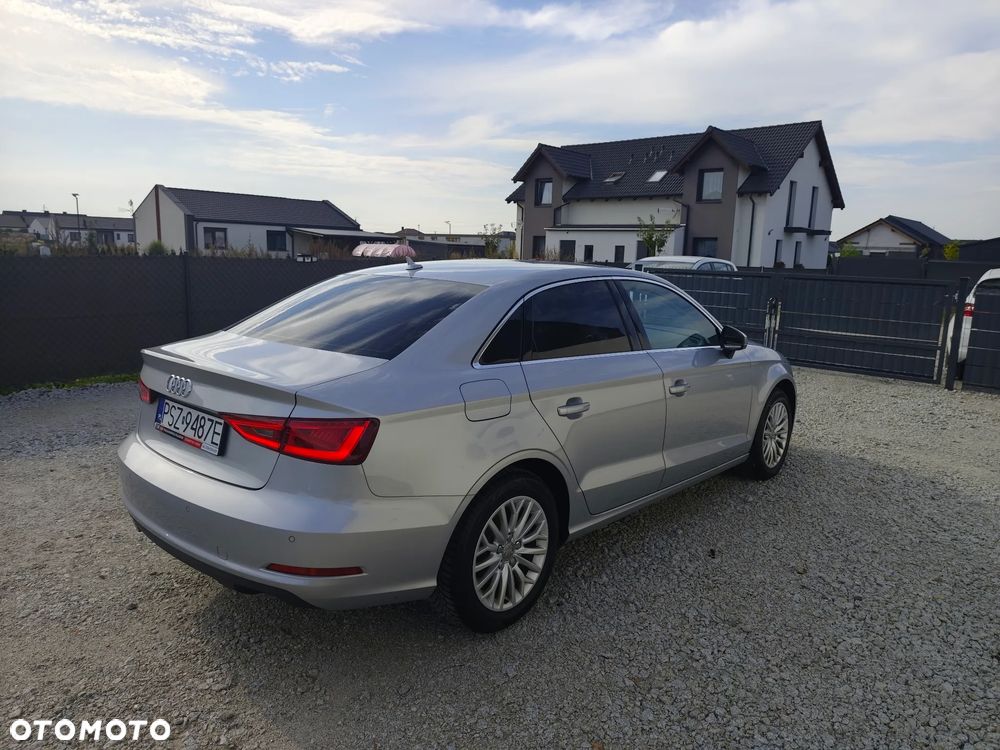 Audi A3 Limousine 1.4 TFSI S tronic Ambiente - 19