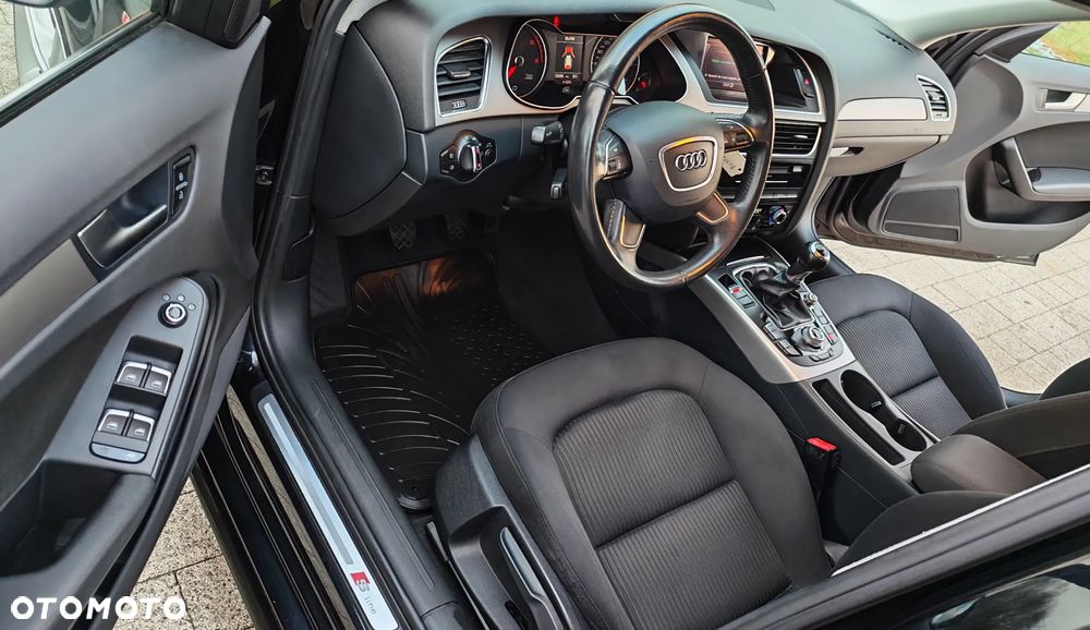 Audi A4 Avant 2.0 TDI DPF S line Sportpaket - 5