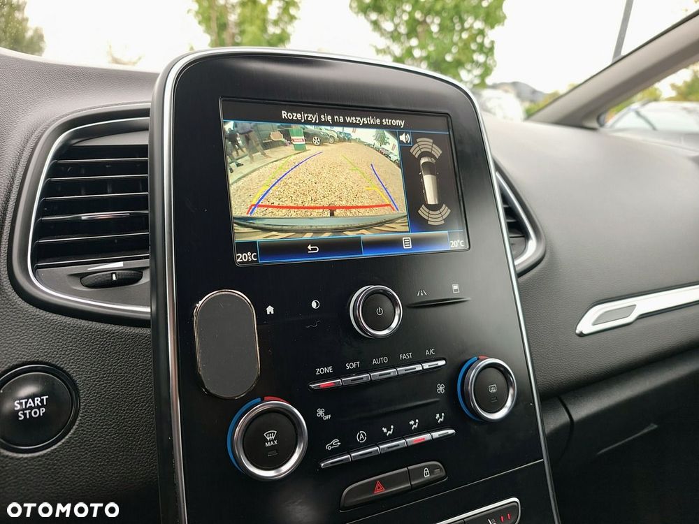 Renault Grand Scenic - 38