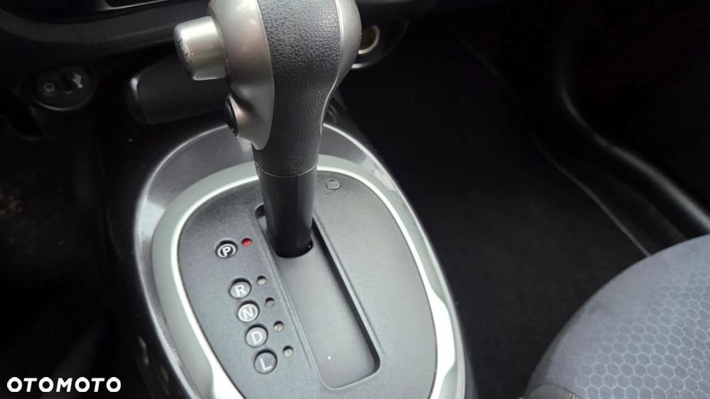 Nissan Juke 1.6 Xtronic Acenta - 18