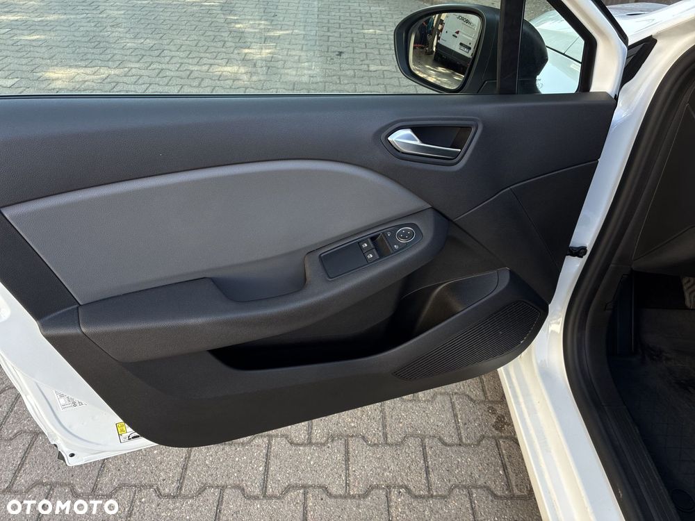 Renault Clio 1.0 SCe Life - 11