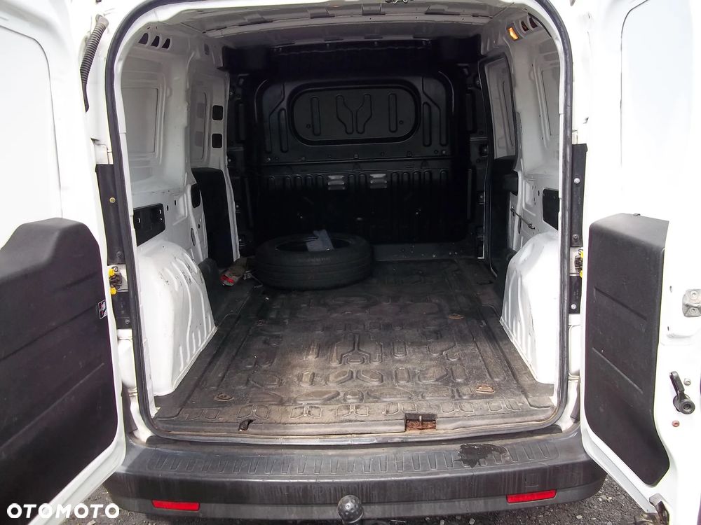 Opel COMBO - 5