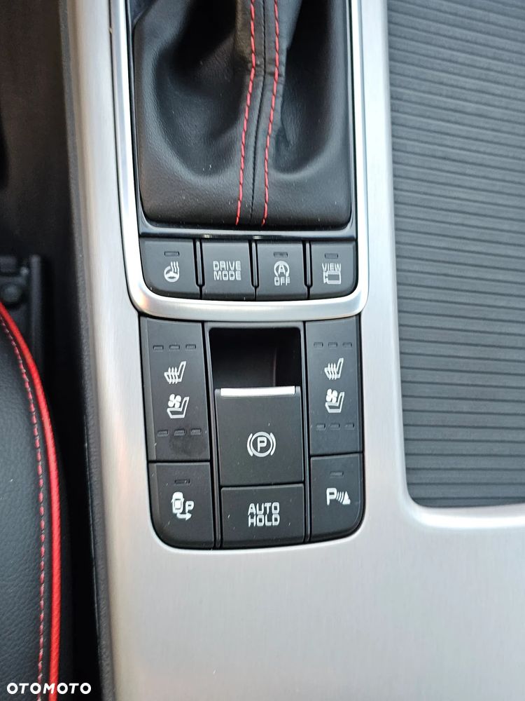 Kia Optima Sportagon 1.6 T-GDI DCT OPF GT Line - 25