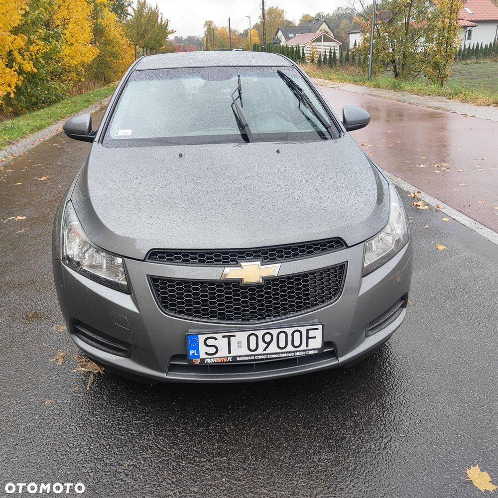 Chevrolet Cruze 2009 photo 3