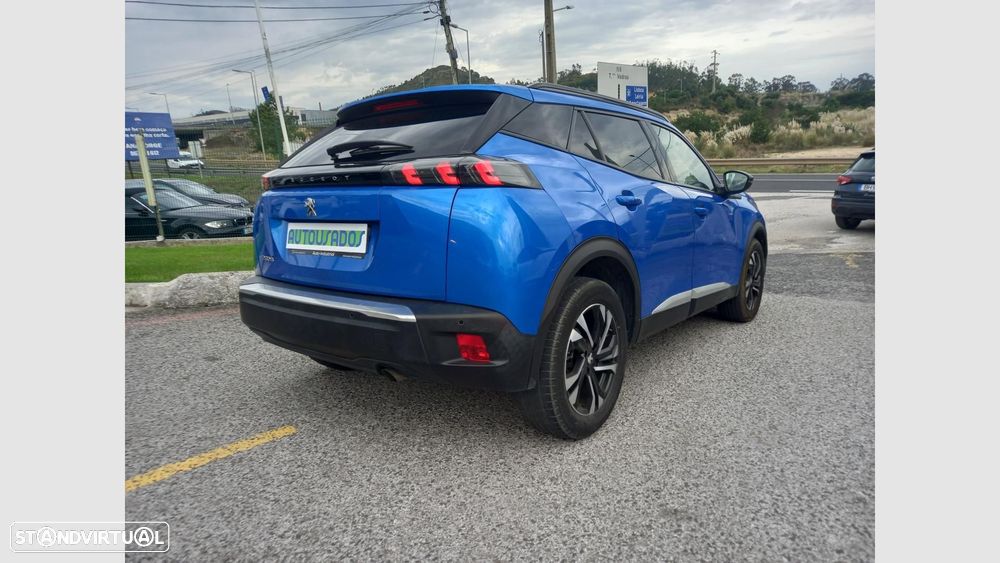 Peugeot 2008 1.2 PureTech Allure - 5