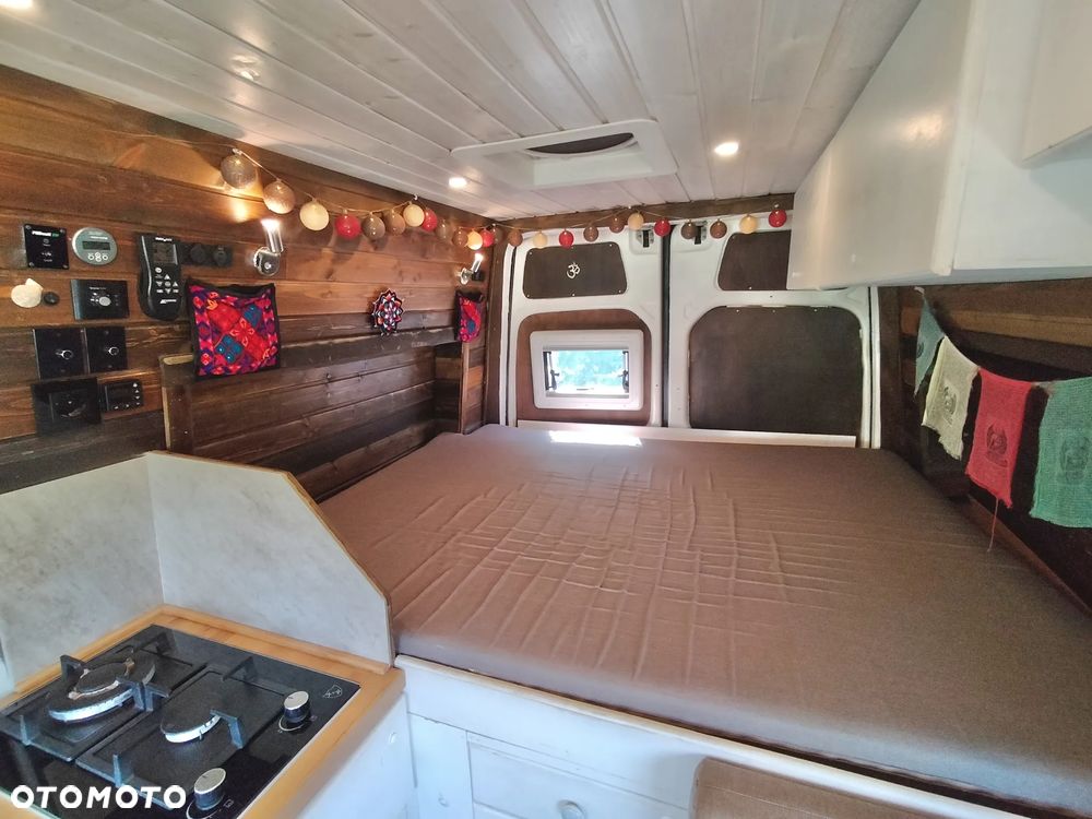 Mercedes-Benz Sprinter - 6