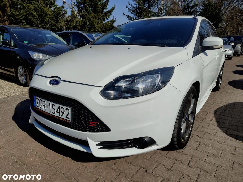 Ford Focus 2.0 EcoBoost ST - 4