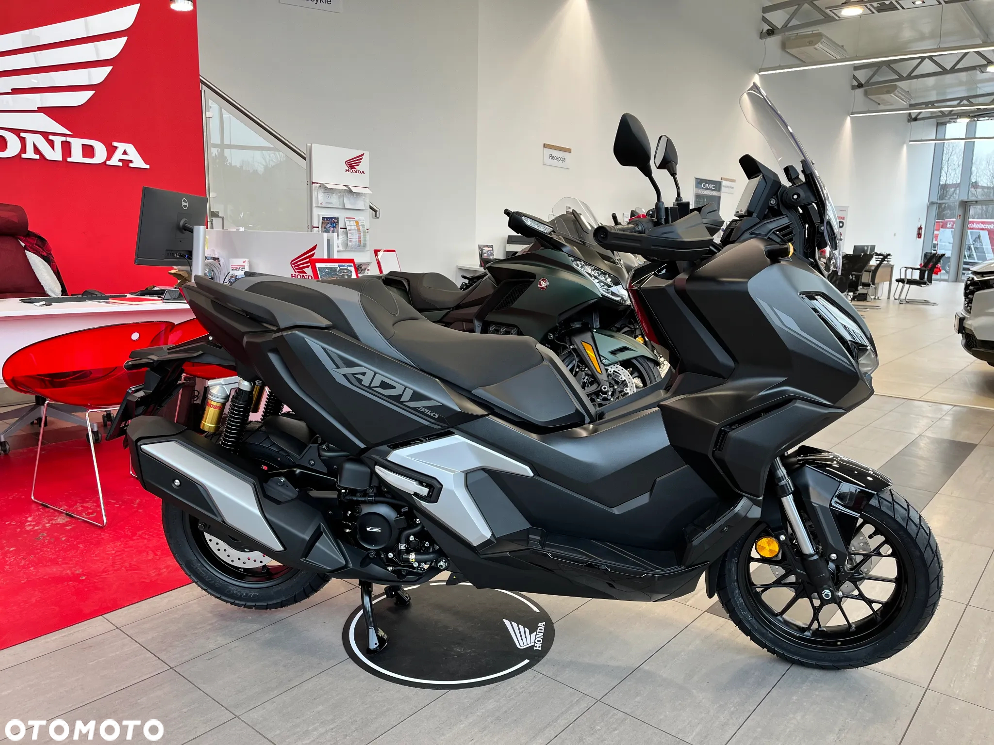 Honda ADV350 - 2