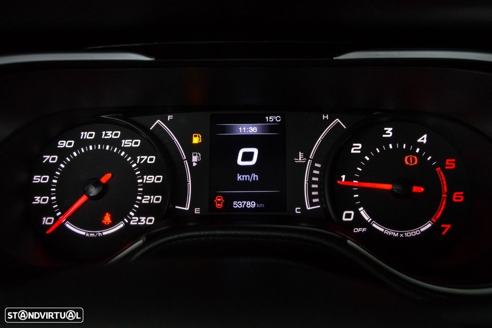 Fiat Tipo Station Wagon 1.3 M-Jet Lounge - 31