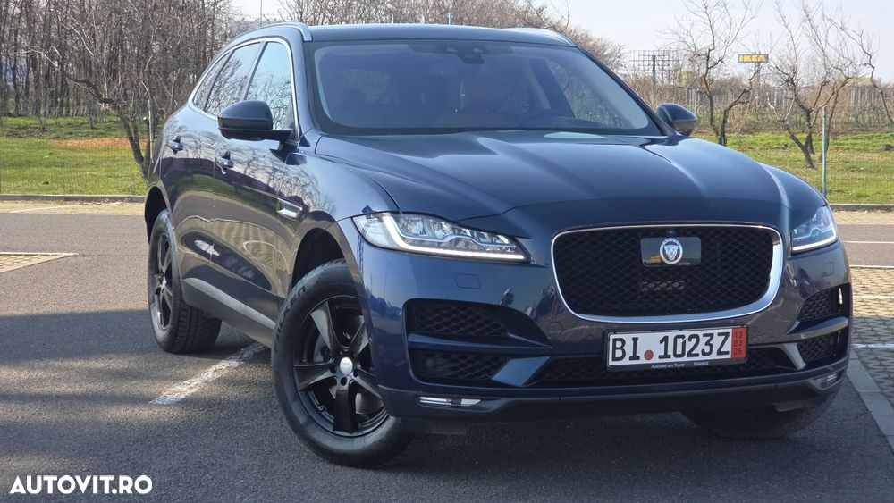 Jaguar F-Pace D300 AWD - 10
