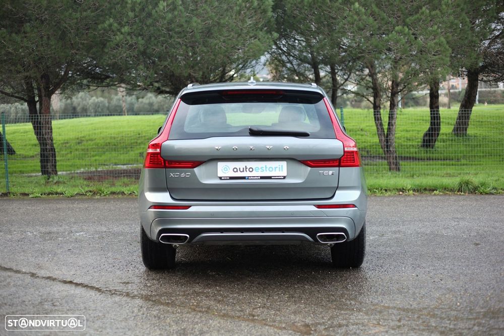 Volvo XC 60 2.0 T8 PHEV R-Design AWD - 9