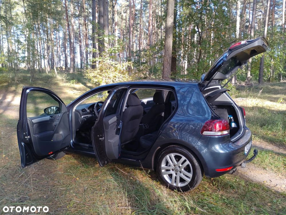 Volkswagen Golf - 4
