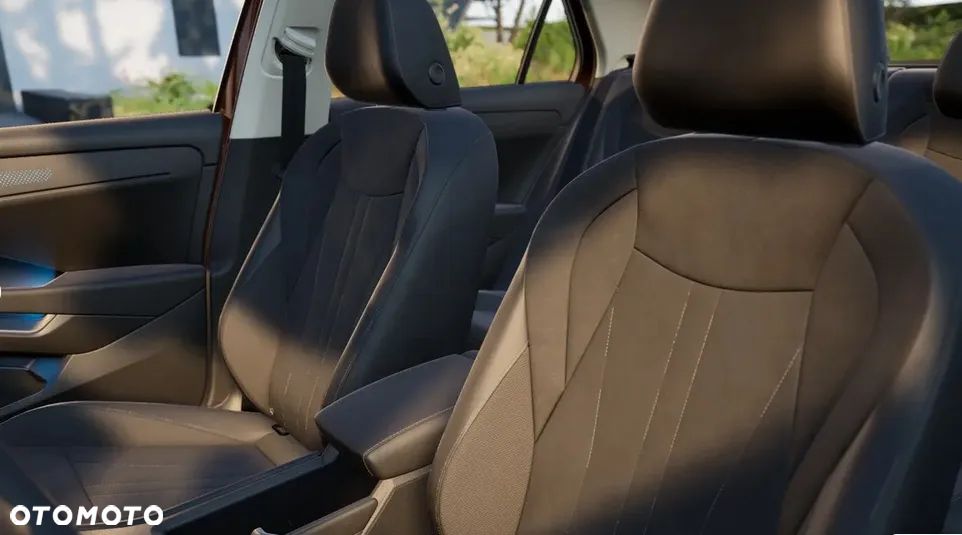 Volkswagen T-Roc - 10