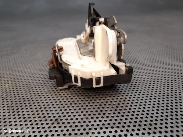 Fecho Porta Tras Dto Dodge Caliber - 2