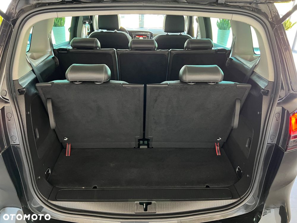 Opel Zafira - 27