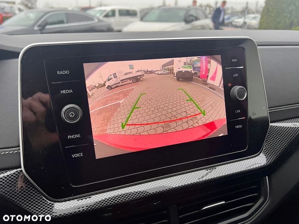 Volkswagen T-Cross 1.0 TSI R-Line Plus DSG - 13