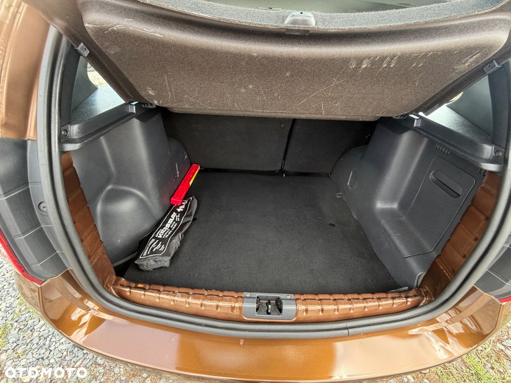 Dacia Duster 1.2 TCe Laureate - 22