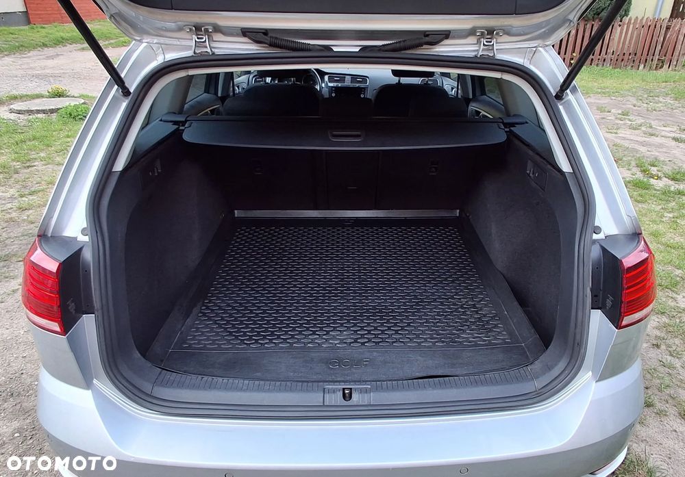 Volkswagen Golf 1.6 TDI BMT Comfortline - 8