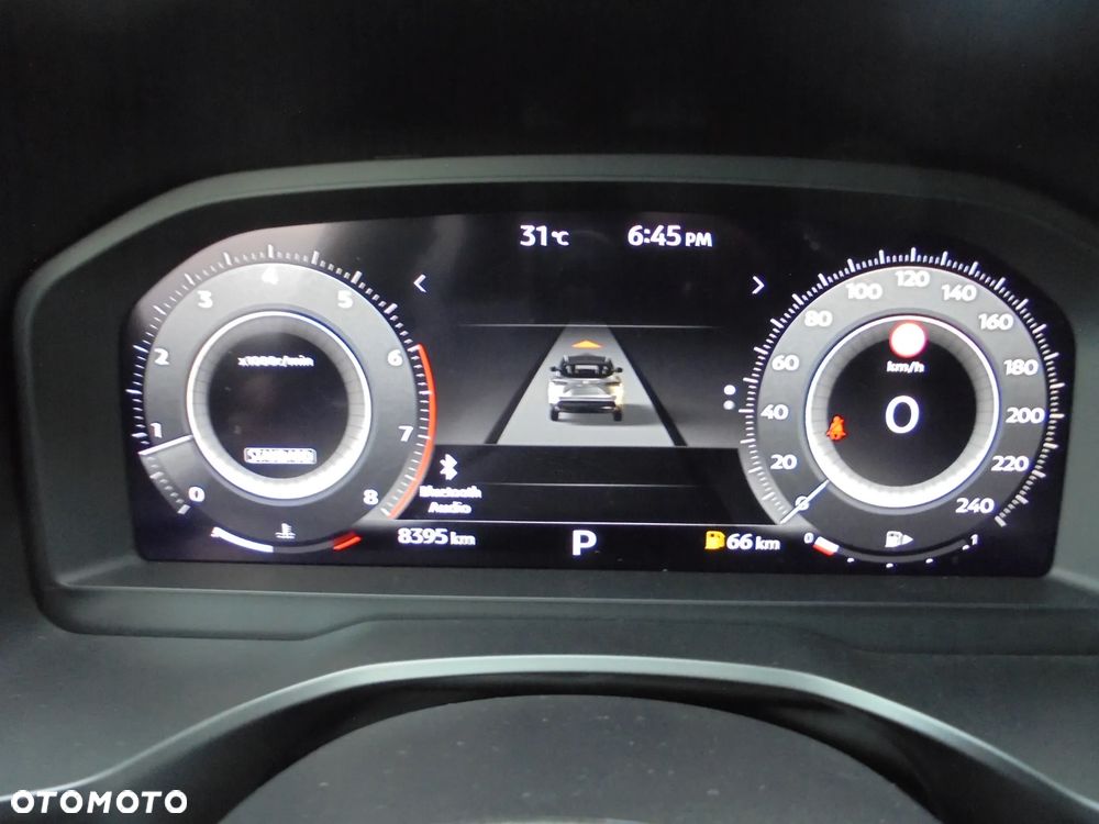 Nissan Qashqai 1.3 DIG-T MHEV Xtronic Tekna+ - 26