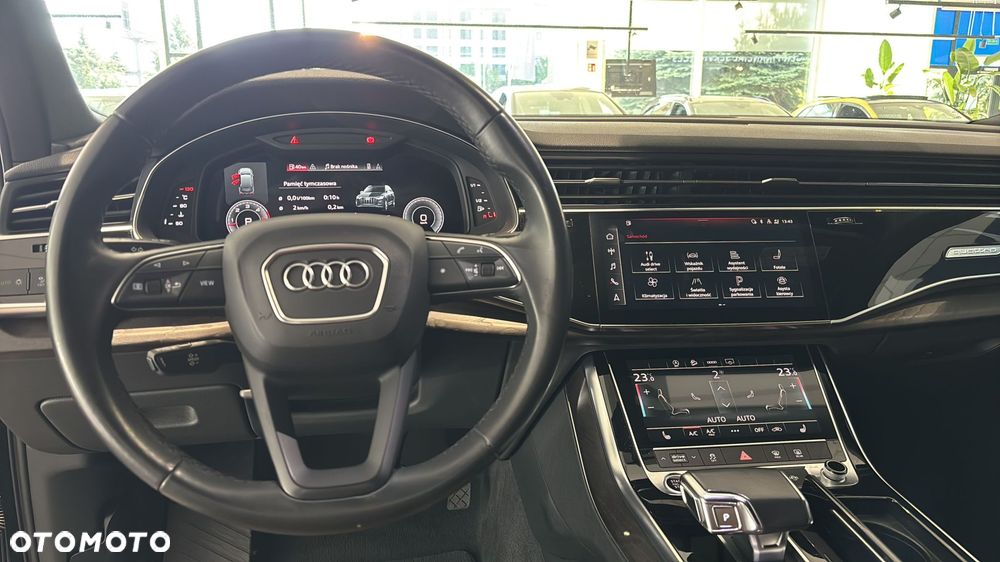 Audi Q7 - 14