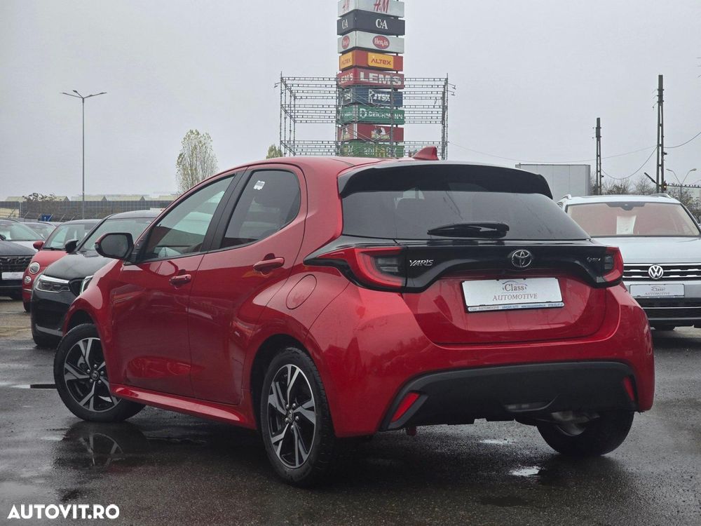 Toyota Yaris - 5