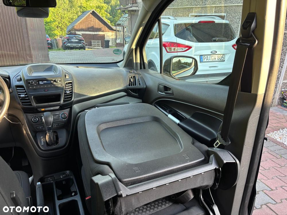 Ford Tourneo Connect Grand - 25