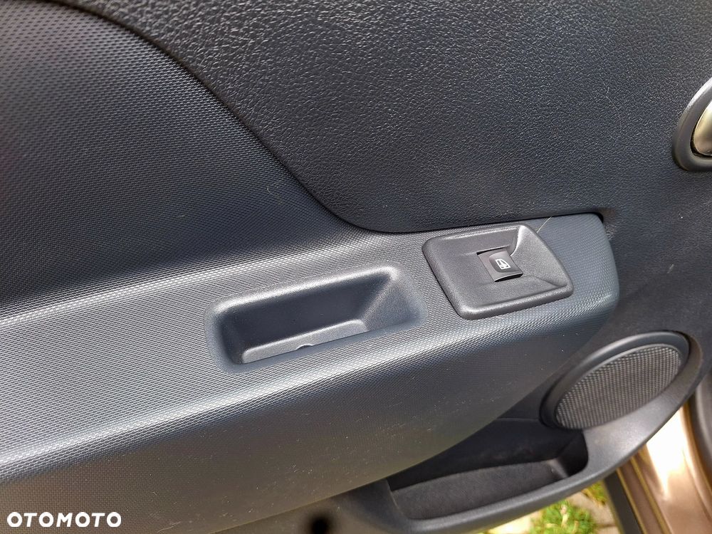 Dacia Sandero Stepway TCe 90 Prestige - 25