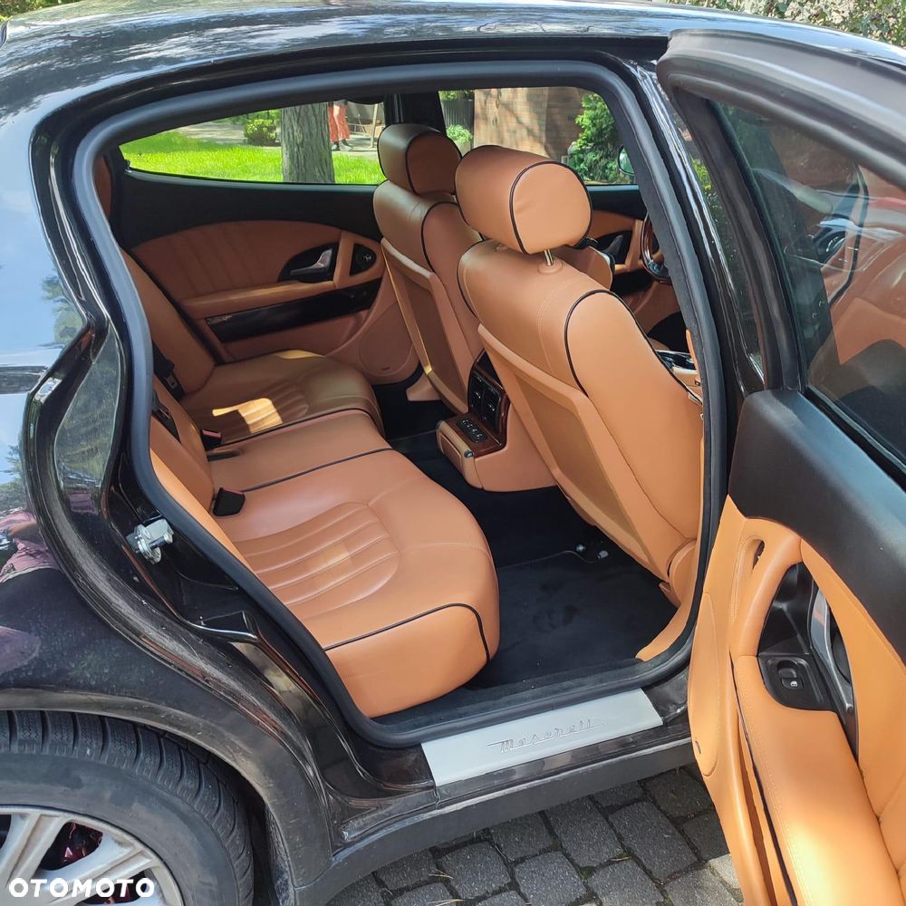Maserati Quattroporte - 27
